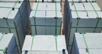 大同 芝麻白花岗岩5公分地铺石 花岗岩厂家工厂装车日常