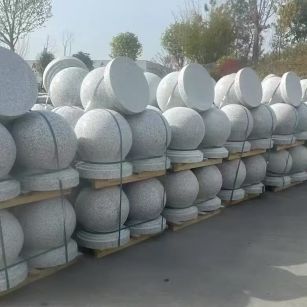 大同 白麻花岗岩石材圆球，石球，挡车球，隔离球，景观石球，风水球等