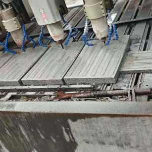 大同 芝麻白花岗岩荔枝面盲道雕刻