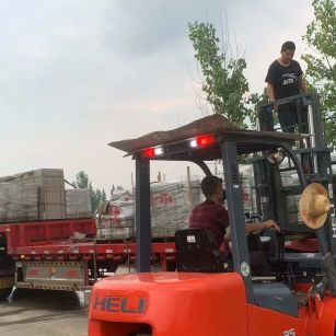 大同 黄金麻冰裂纹，地铺石装车