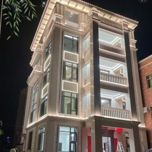 大同 芝麻白花岗岩别墅外墙夜间效果