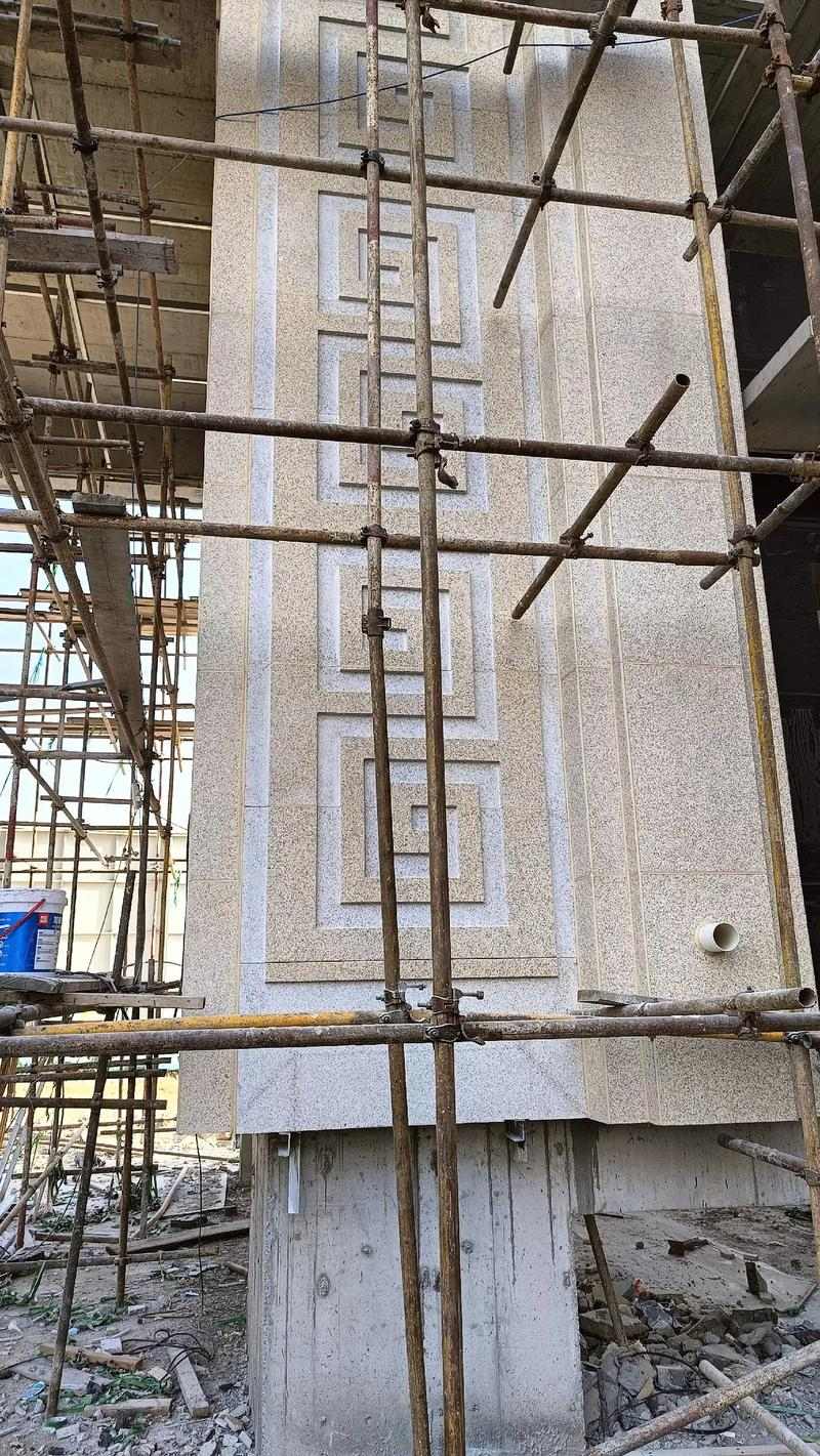 大同 黄金麻花岗岩别墅外墙干挂回纹造型效果