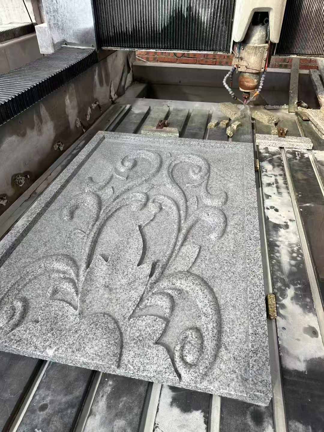 大同 白麻别墅干挂雕花板