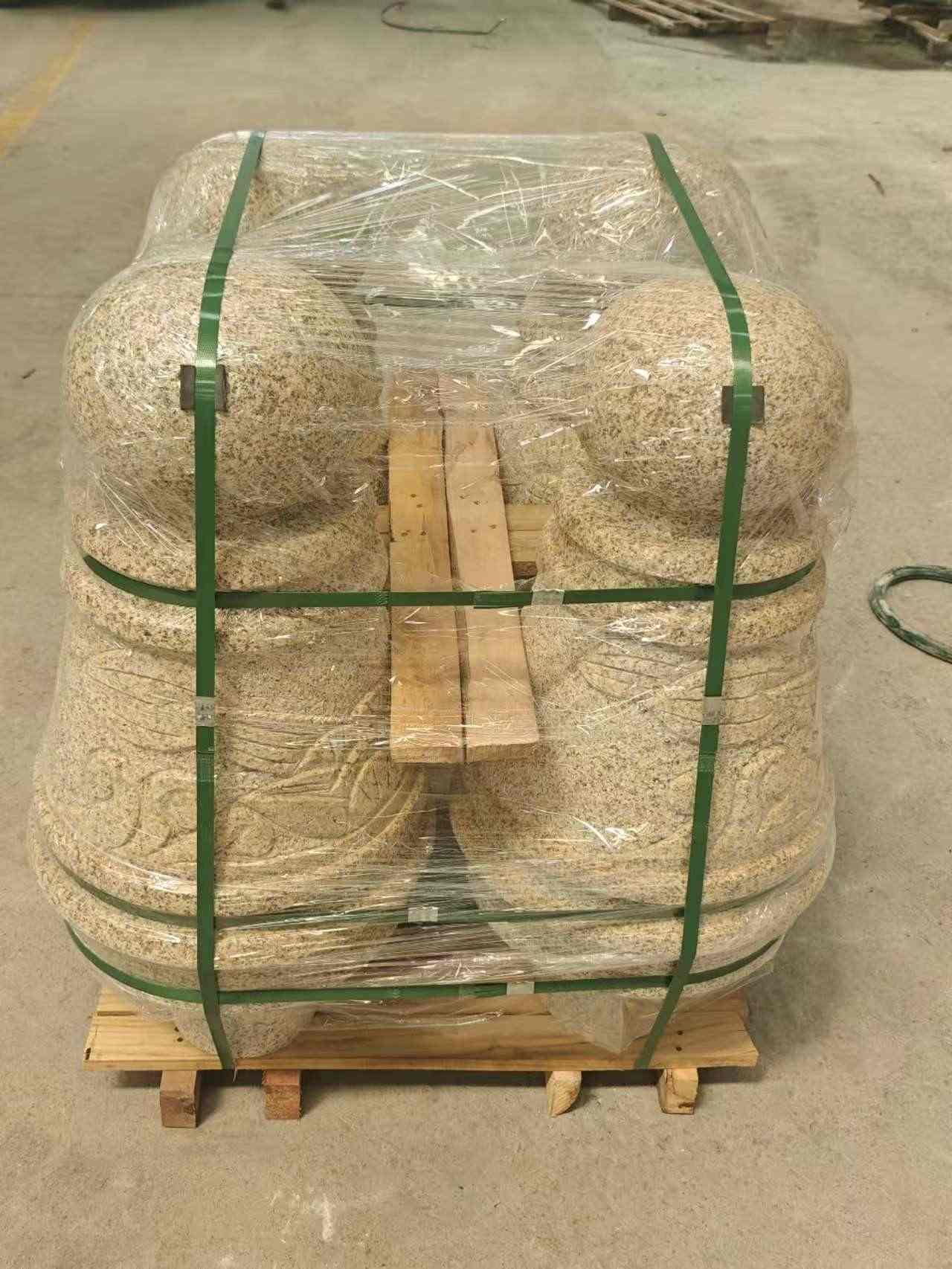 大同 黄金麻异形定制雕花——棒棒糖挡车柱