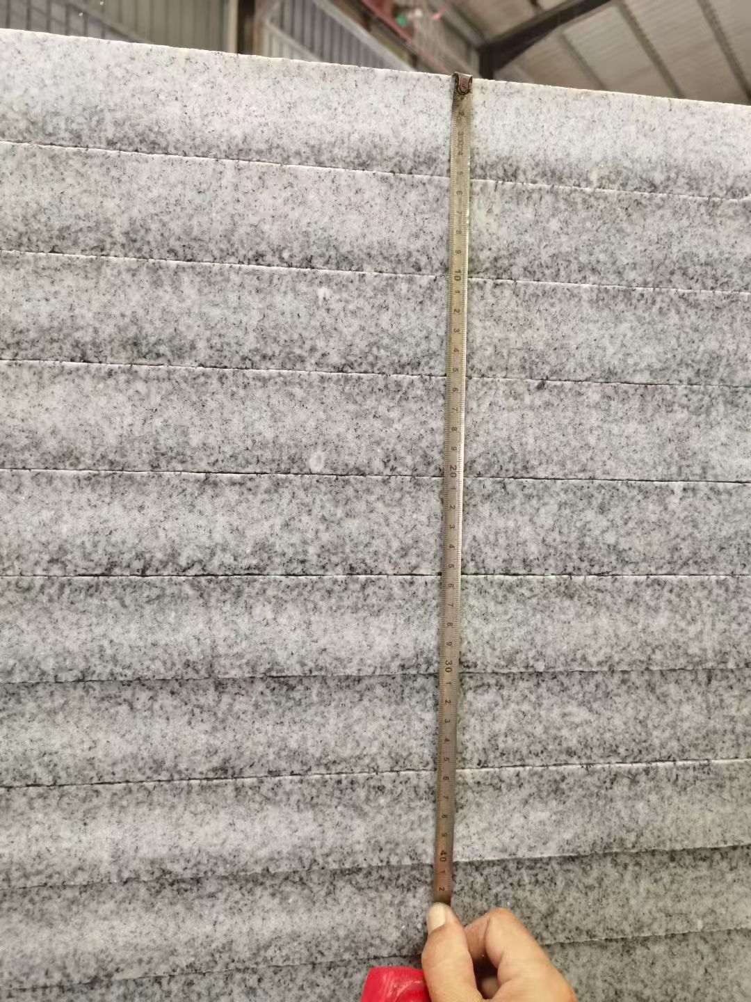 大同 芝麻白火烧成品厚薄均匀，B料价格接近A料质量