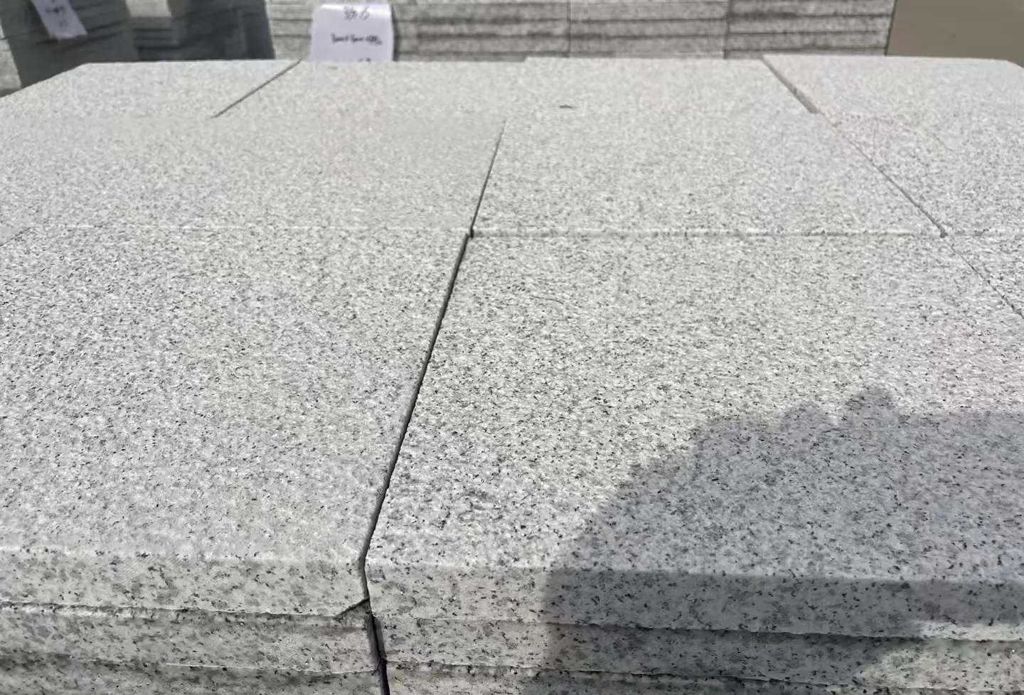 大同 白麻花岗岩石材推荐 荔枝面地铺石