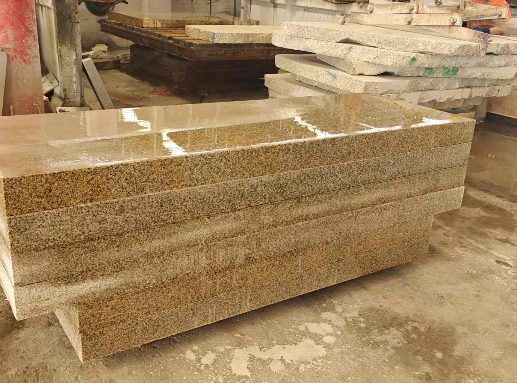 大同 黄金麻栏杆料半成品加工中